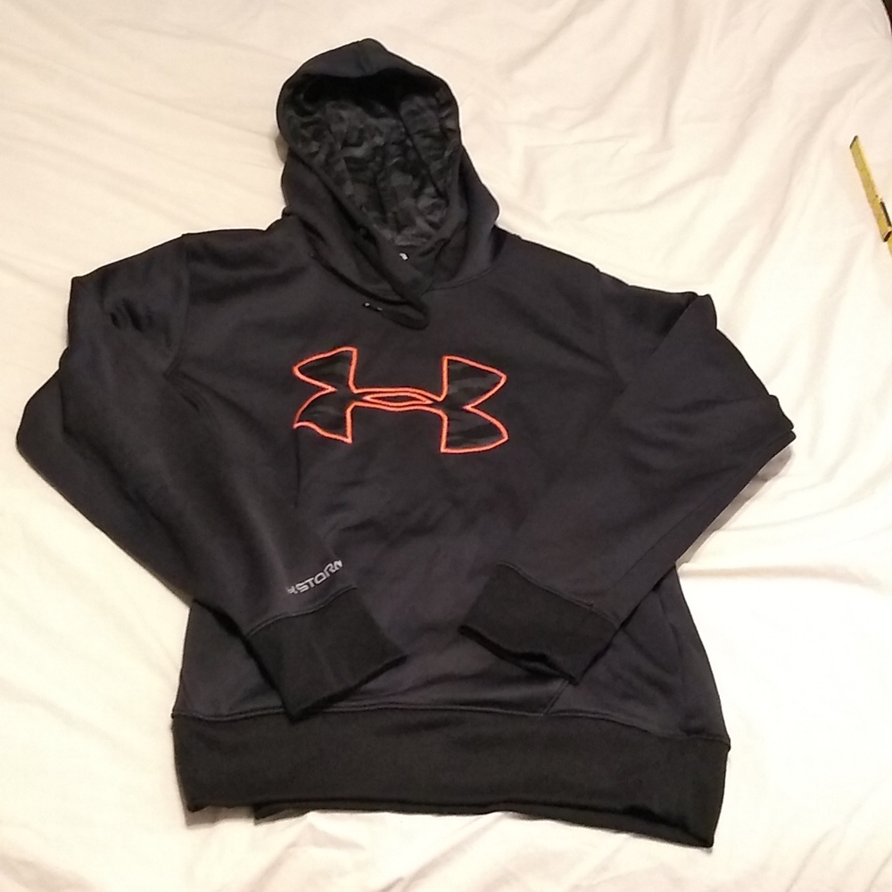 Men's Under Armour Storm slim fit hoodie size medium